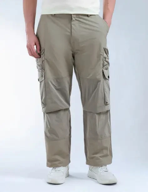 Men Cargos